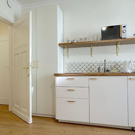 Seredino Green Apartment- Modern Comfort In A Quiet Location, 5 Minutes To Gdansk Old Town & Seaside Екстериор снимка