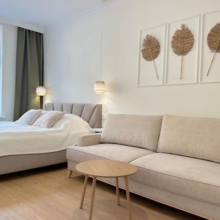 Seredino Green Apartment- Modern Comfort In A Quiet Location, 5 Minutes To Gdansk Old Town & Seaside Екстериор снимка
