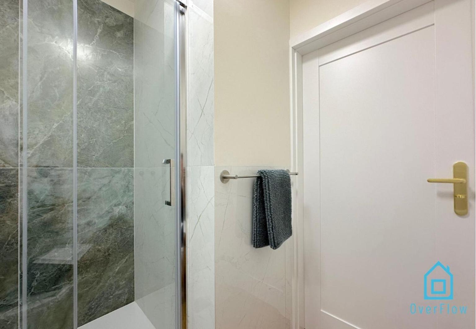 Seredino Green Apartment- Modern Comfort In A Quiet Location, 5 Minutes To Gdansk Old Town & Seaside Екстериор снимка